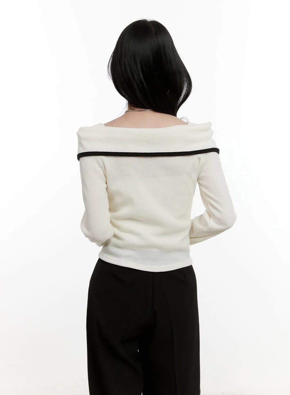 Elegant Ribbon Off-Shoulder Sweater CF527