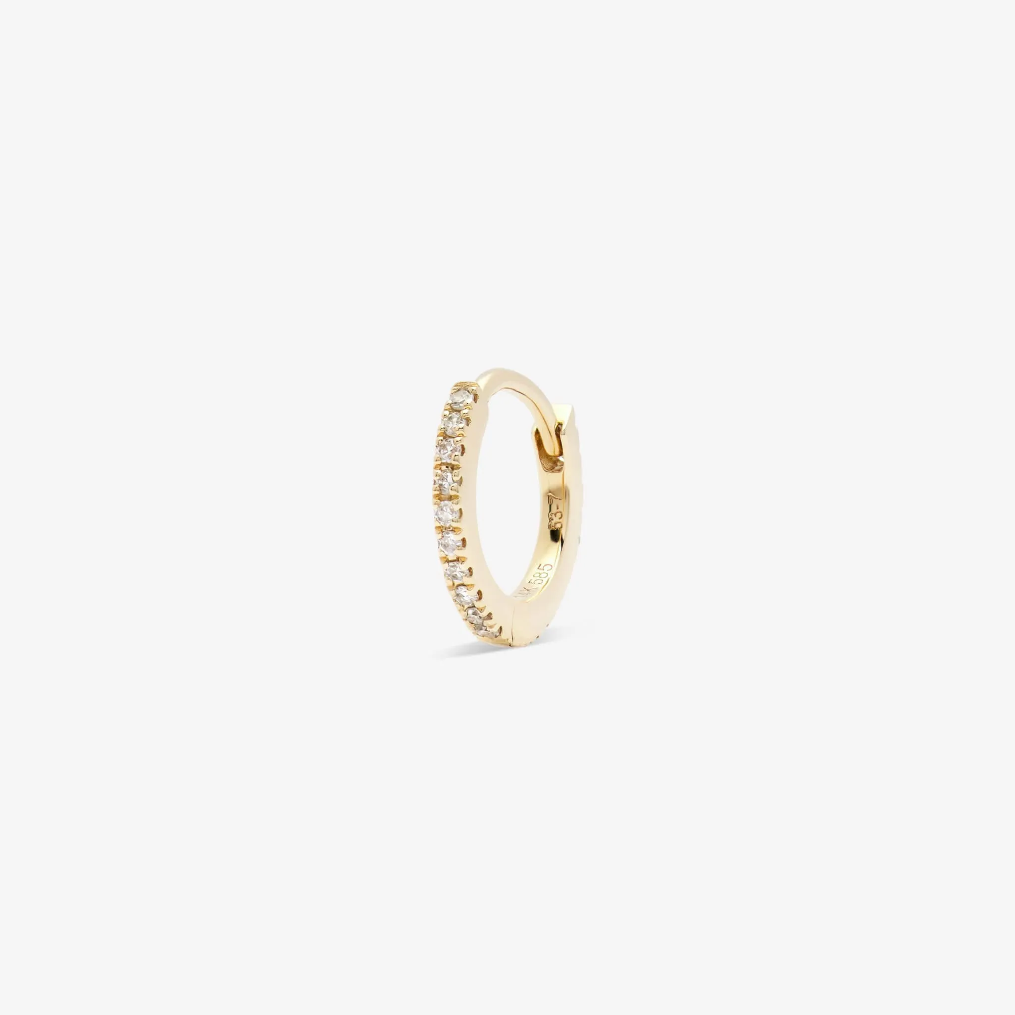 HUGGIE WHITE DIAMOND & YELLOW GOLD - 9mm