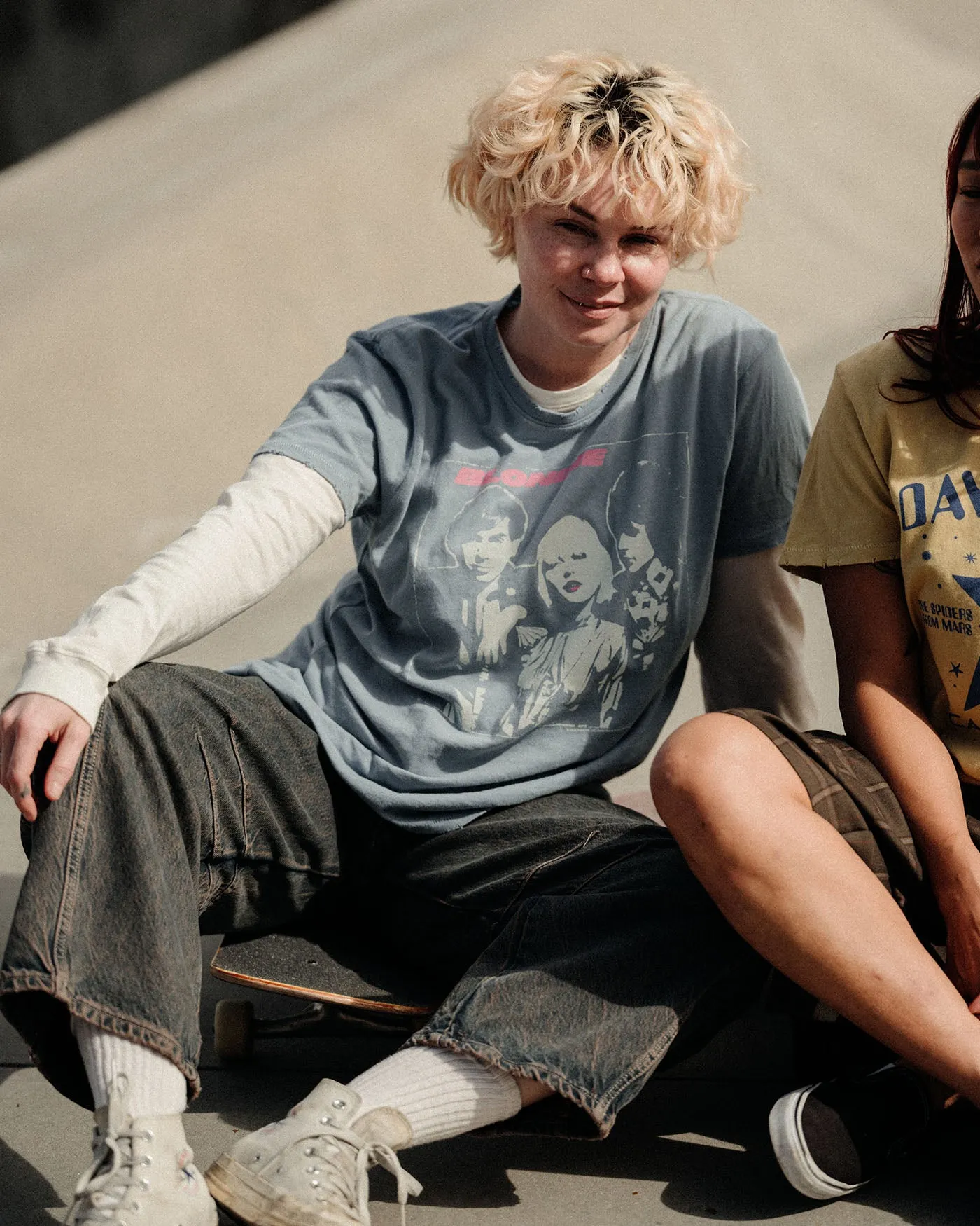 Women's Blondie Pink Lipstick Vintage Tee