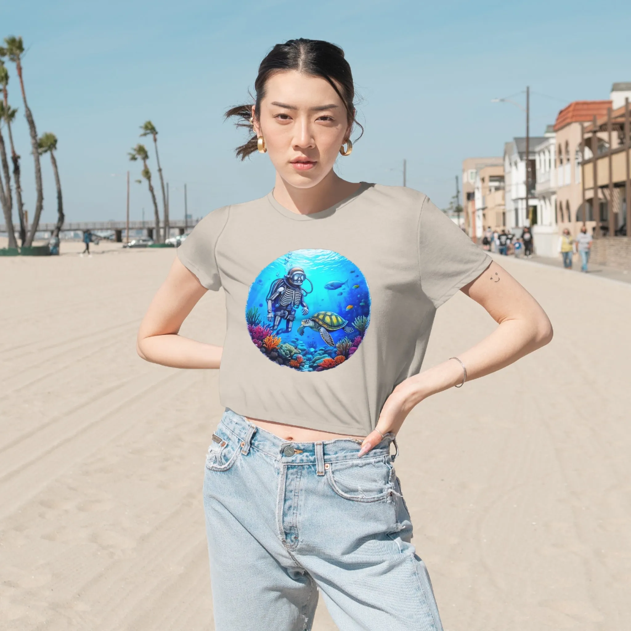 Women's Flowy Cropped Tee