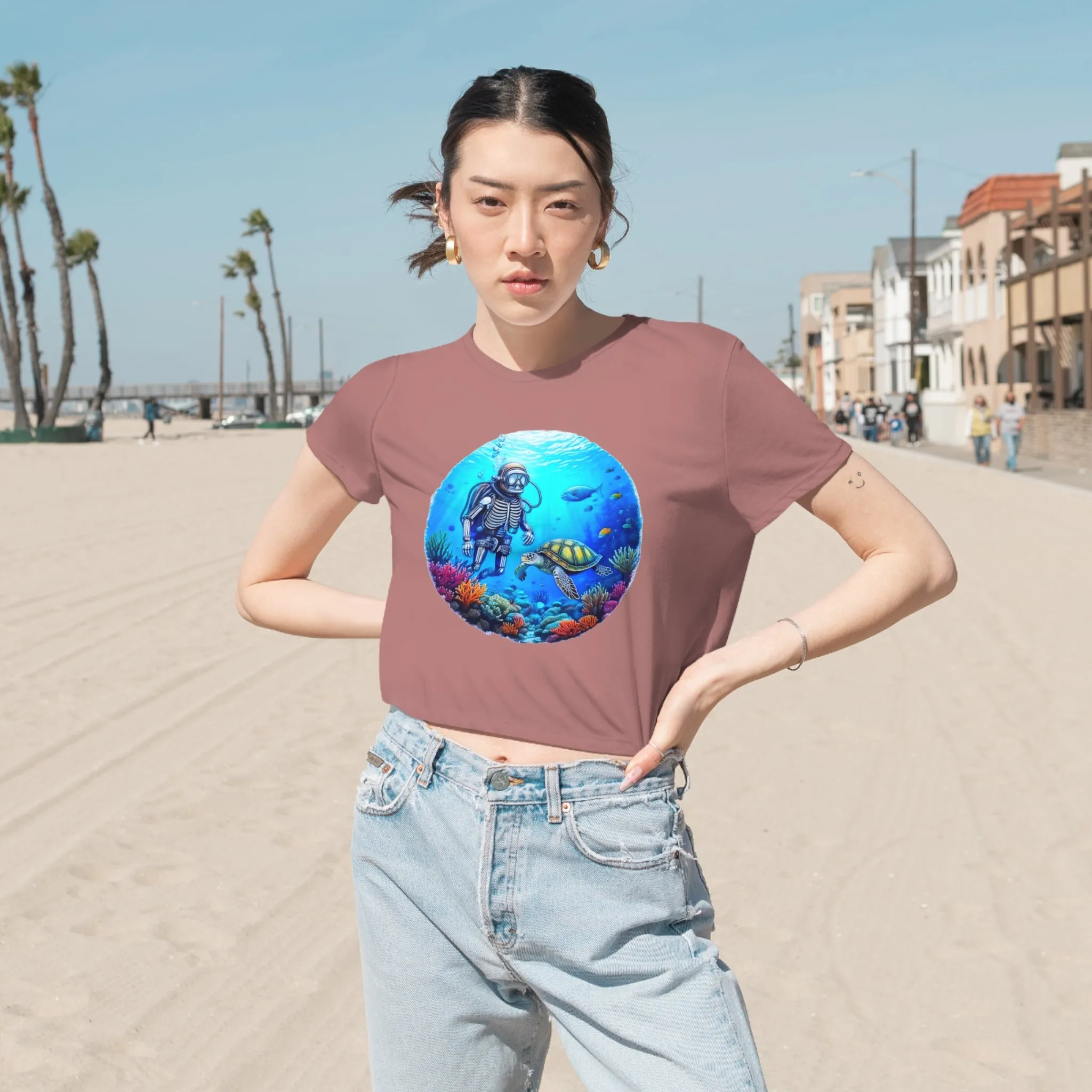 Women's Flowy Cropped Tee