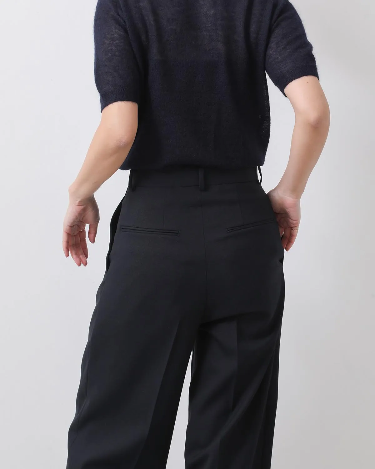 WOOL KID MOHAIR HOP SACK ONE-TUCK SLACKS (WOMEN'S)