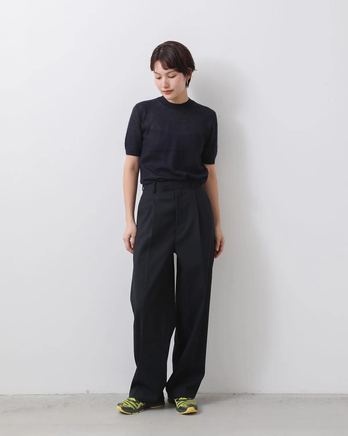 WOOL KID MOHAIR HOP SACK ONE-TUCK SLACKS (WOMEN'S)